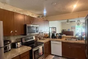 795 Crystal Lake Dr, Deerfield Beach, FL 33064 - Photo 2