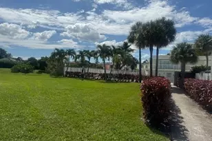 795 Crystal Lake Dr, Deerfield Beach, FL 33064 - Photo 24