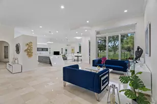 2534 Golf View Dr, Weston, FL 33327 - Photo 2