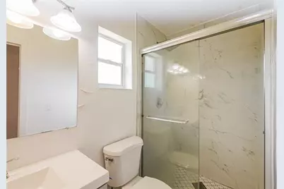 730 NW 18th St, Pompano Beach, FL 33060 - Photo 6