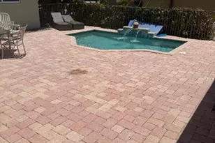 1710 NE 8th St, Fort Lauderdale, FL 33304 - Photo 2