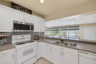 5730 NE 21st Rd, Fort Lauderdale, FL 33308 - Photo 24