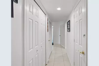 3010 NW 68th St, Unit #104, Fort Lauderdale, FL 33309 - Photo 14