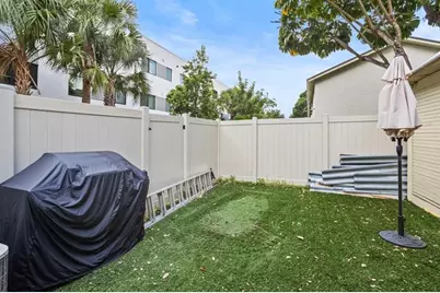 3010 NW 68th St, Unit #104, Fort Lauderdale, FL 33309 - Photo 20