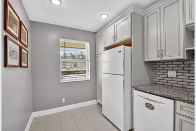 121  Lake Meryl Drive, West Palm Beach, FL 33411 - Photo 4