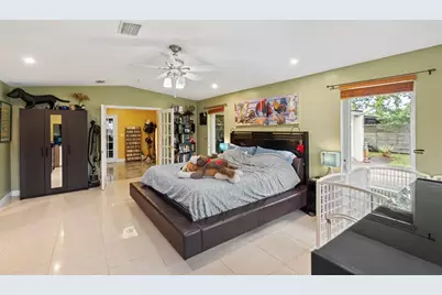 2501 NW 8th Ave, Wilton Manors, FL 33311 - Photo 22