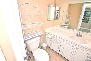 2661 S Course Dr, Pompano Beach, FL 33069 - Photo 8