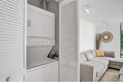 1415 S Miami Rd, Unit #B, Fort Lauderdale, FL 33316 - Photo 20