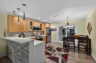 2115 NE 15th Ave, Wilton Manors, FL 33305 - Photo 1