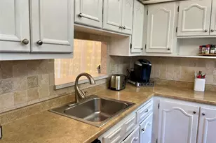 5071 W Oakland Park Blvd, Lauderdale Lakes, FL 33313 - Photo 6