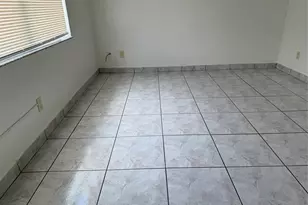 10027 SW Winding Lake Rd Unit, Sunrise, FL 33351 - Photo 12