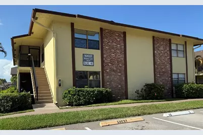 10027 SW Winding Lake Rd, Unit #102, Sunrise, FL 33351 - Photo 2