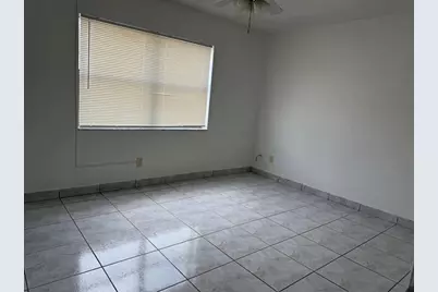 10027 SW Winding Lake Rd, Unit #102, Sunrise, FL 33351 - Photo 10