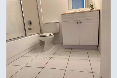 10027 SW Winding Lake Rd, Unit #102, Sunrise, FL 33351 - Photo 20