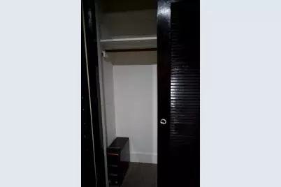 11150  Peachtree Dr, Miami, FL 33161 - Photo 16