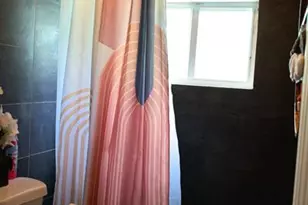 11150 Peachtree Dr, Miami, FL 33161 - Photo 12