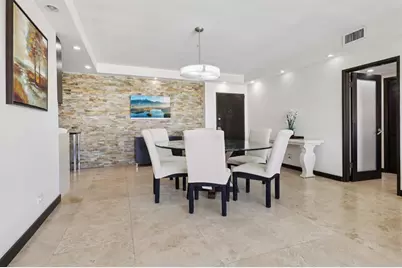 5601  Collins Ave, Unit #1716, Miami Beach, FL 33140 - Photo 8