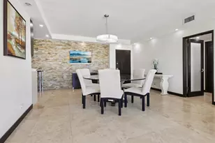 5601 Collins Ave, Miami Beach, FL 33140 - Photo 8