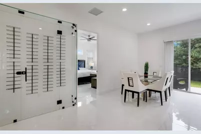 2962 NW 10th Ct, Fort Lauderdale, FL 33311 - Photo 12