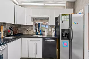 2840 Somerset Dr, Lauderdale Lakes, FL 33311 - Photo 8