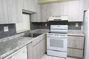 6351 N University Dr, Tamarac, FL 33321 - Photo 8