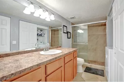 7670 NW 79th Ave, Unit #05, Tamarac, FL 33321 - Photo 18