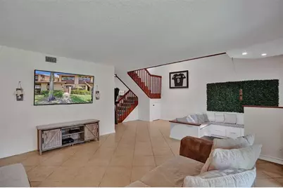 7670 NW 79th Ave, Unit #05, Tamarac, FL 33321 - Photo 12