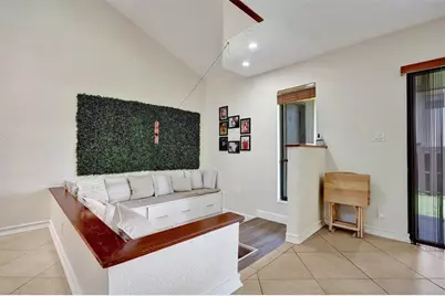 7670 NW 79th Ave, Unit #05, Tamarac, FL 33321 - Photo 8