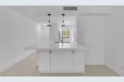 3201  Portofino Pt, Unit #C2, Coconut Creek, FL 33066 - Photo 10