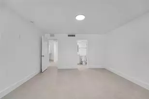 3201 Portofino Point, Coconut Creek, FL 33066 - Photo 22