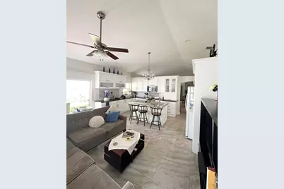 12633 NW 11th Ct, Sunrise, FL 33323 - Photo 6