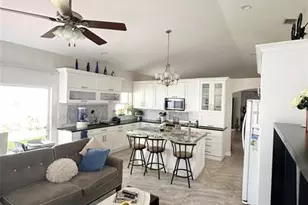 12633 NW 11th Ct, Sunrise, FL 33323 - Photo 6