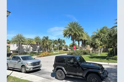 12633 NW 11th Ct, Sunrise, FL 33323 - Photo 28