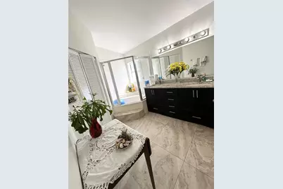 12633 NW 11th Ct, Sunrise, FL 33323 - Photo 10