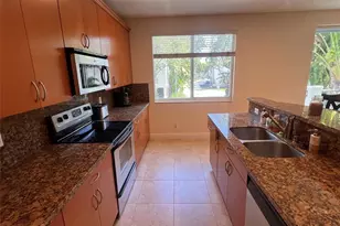 3014 Waterside Cir, Boynton Beach, FL 33435 - Photo 32