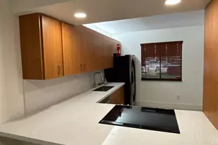 235 Lakeview Dr, Weston, FL 33326 - Photo 1