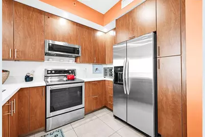 315 NE 3rd Avenue, Unit #1008, Fort Lauderdale, FL 33301 - Photo 6