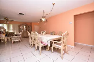 3305 Silver Buttonwood Dr, Greenacres, FL 33463 - Photo 6