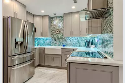 6517  Bay Club Dr, Unit #4, Fort Lauderdale, FL 33308 - Photo 8