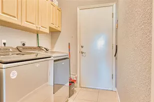 422 NW Dover Ct, Port Saint Lucie, FL 34983 - Photo 36