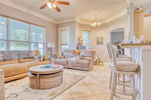 422 NW Dover Ct, Port Saint Lucie, FL 34983 - Photo 14