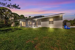 7440 Gullotti Pl, Port Saint Lucie, FL 34952 - Photo 4