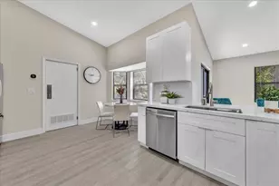 7440 Gullotti Pl, Port Saint Lucie, FL 34952 - Photo 20