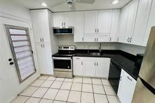 6061 N Falls Cir Dr, Lauderhill, FL 33319 - Photo 2