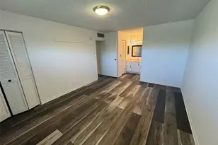 6061 N Falls Cir Dr, Lauderhill, FL 33319 - Photo 4