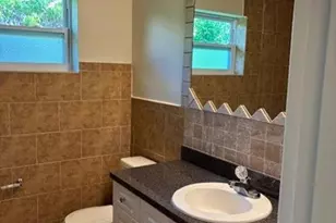 212 NE 9th Ave, Deerfield Beach, FL 33441 - Photo 20