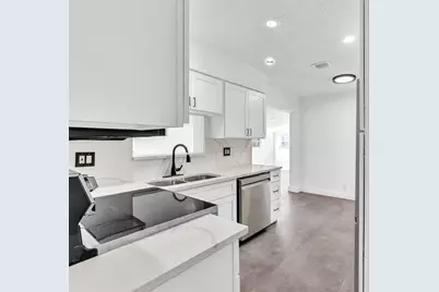 6661  Meade St, Hollywood, FL 33024 - Photo 14