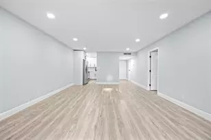 6061 N Falls Cir Dr, Lauderhill, FL 33319 - Photo 1