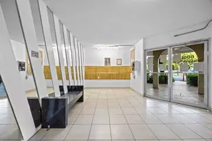 6061 N Falls Cir Dr, Lauderhill, FL 33319 - Photo 44