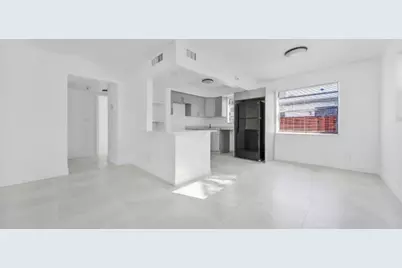 2420  Johnson St, Unit #107, Hollywood, FL 33020 - Photo 16